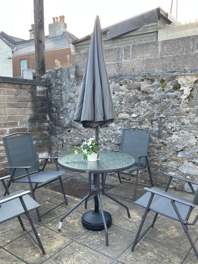 4 Bed Rooms 5 Double Beds Holidays House Near Train Station Plymouth Exterior foto